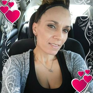 Meet your Posher, Suzanne